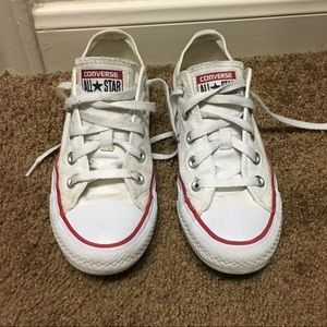 Women’s Converse white size 6